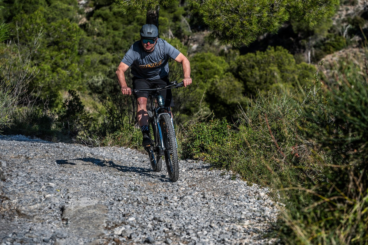 Pánský cyklistický dres Silvini MD1803 Denno