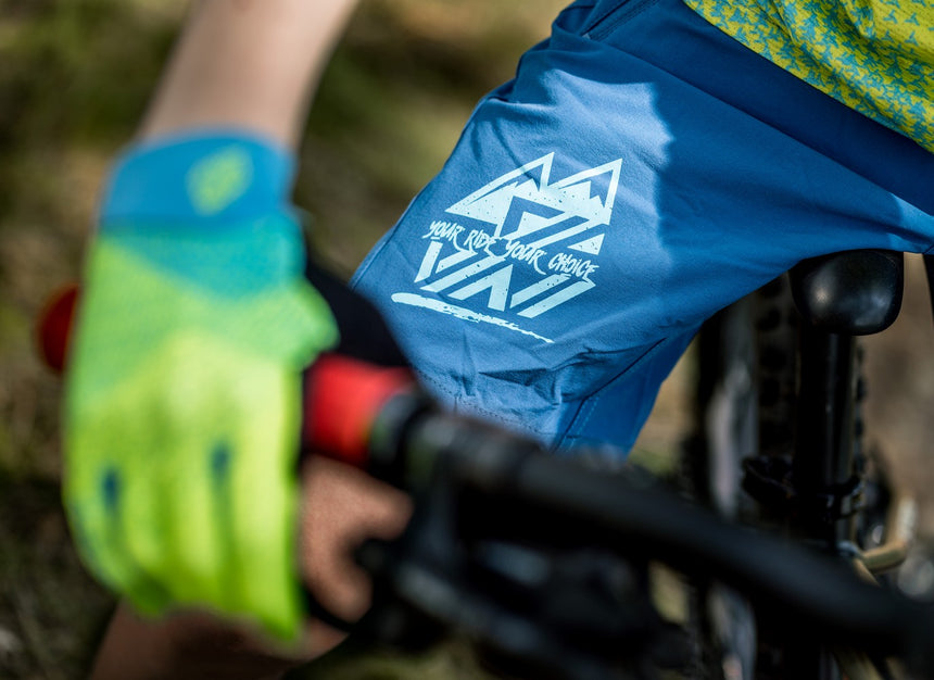 Dětské kraťasy Silvini CP2288 Acri